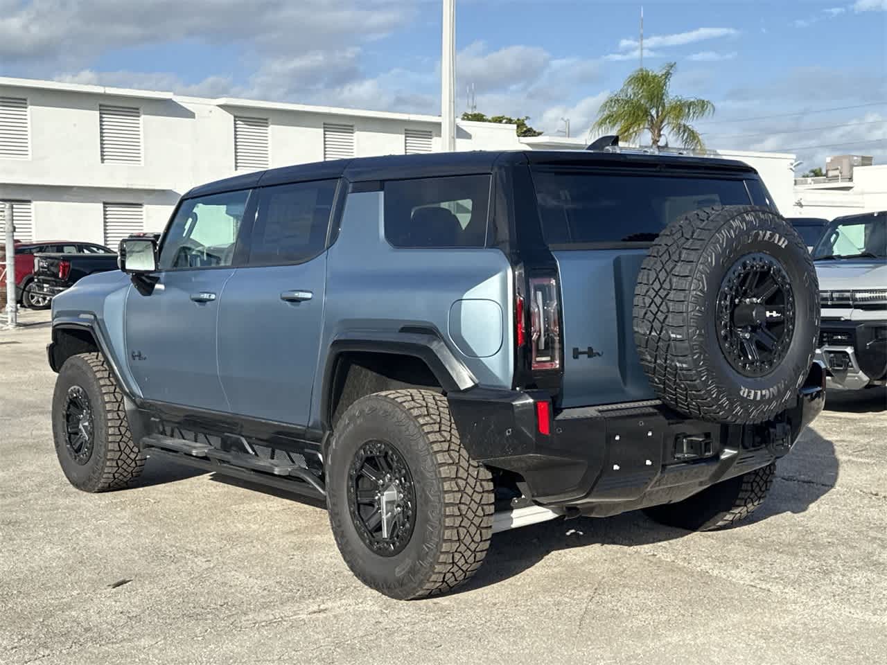 2024 GMC HUMMER EV 3X 7