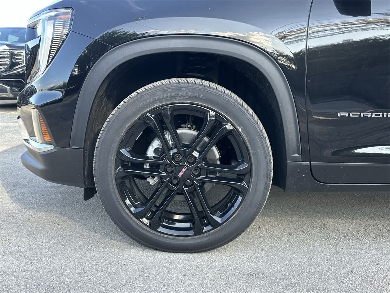 2024 GMC Acadia FWD Elevation 9