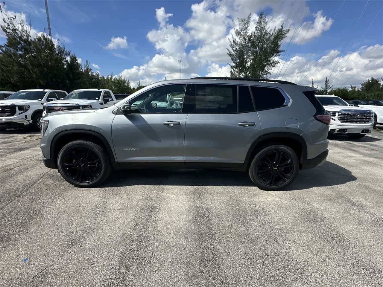 2024 GMC Acadia FWD Elevation 8