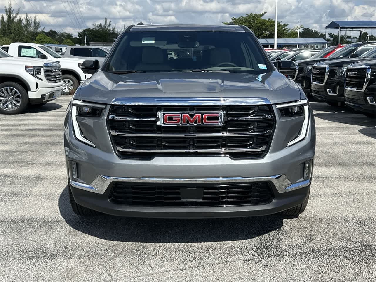 2024 GMC Acadia FWD Elevation 2