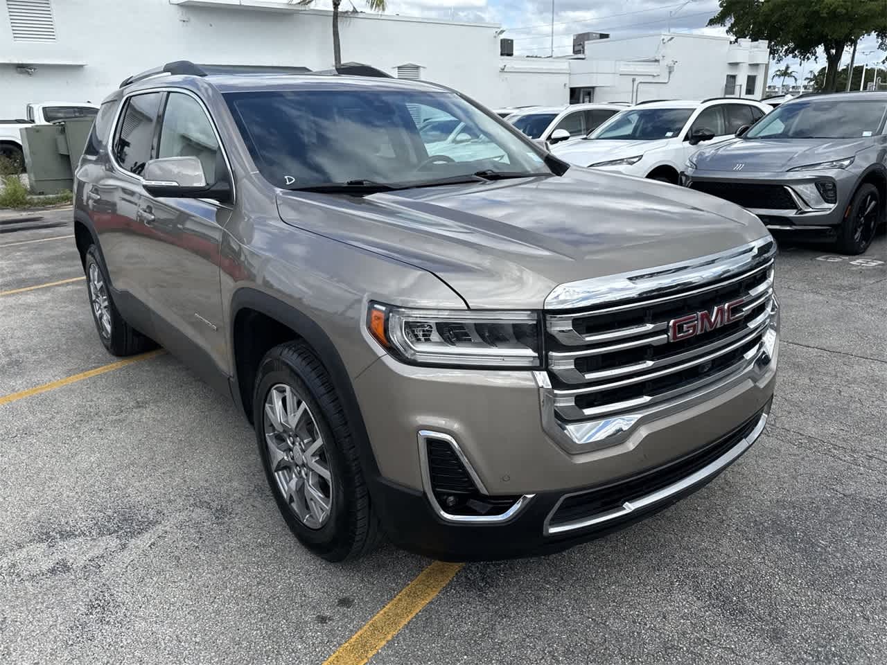 2022 GMC Acadia SLT 3