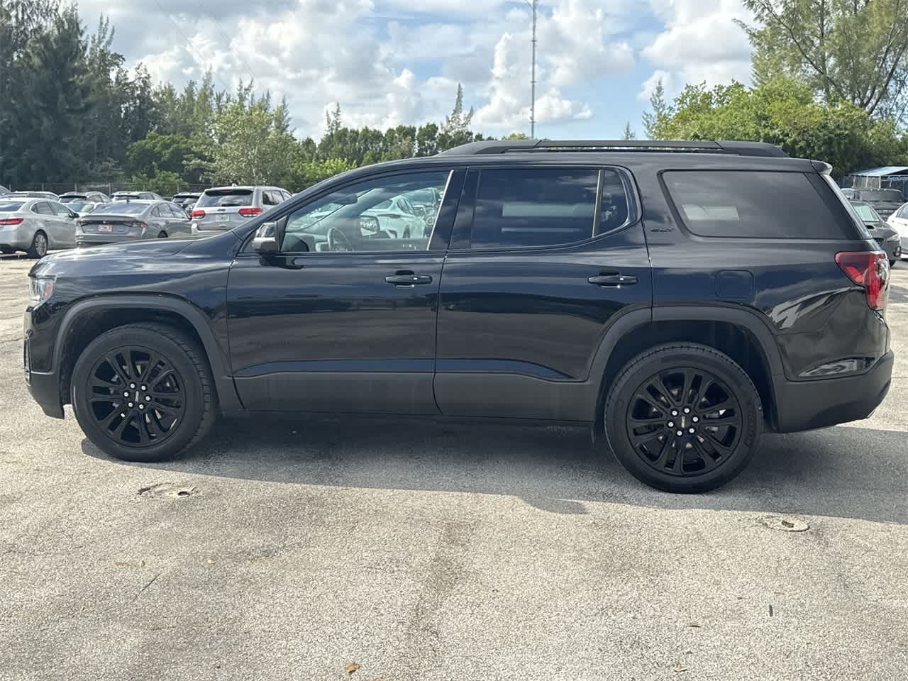 2022 GMC Acadia SLT 8