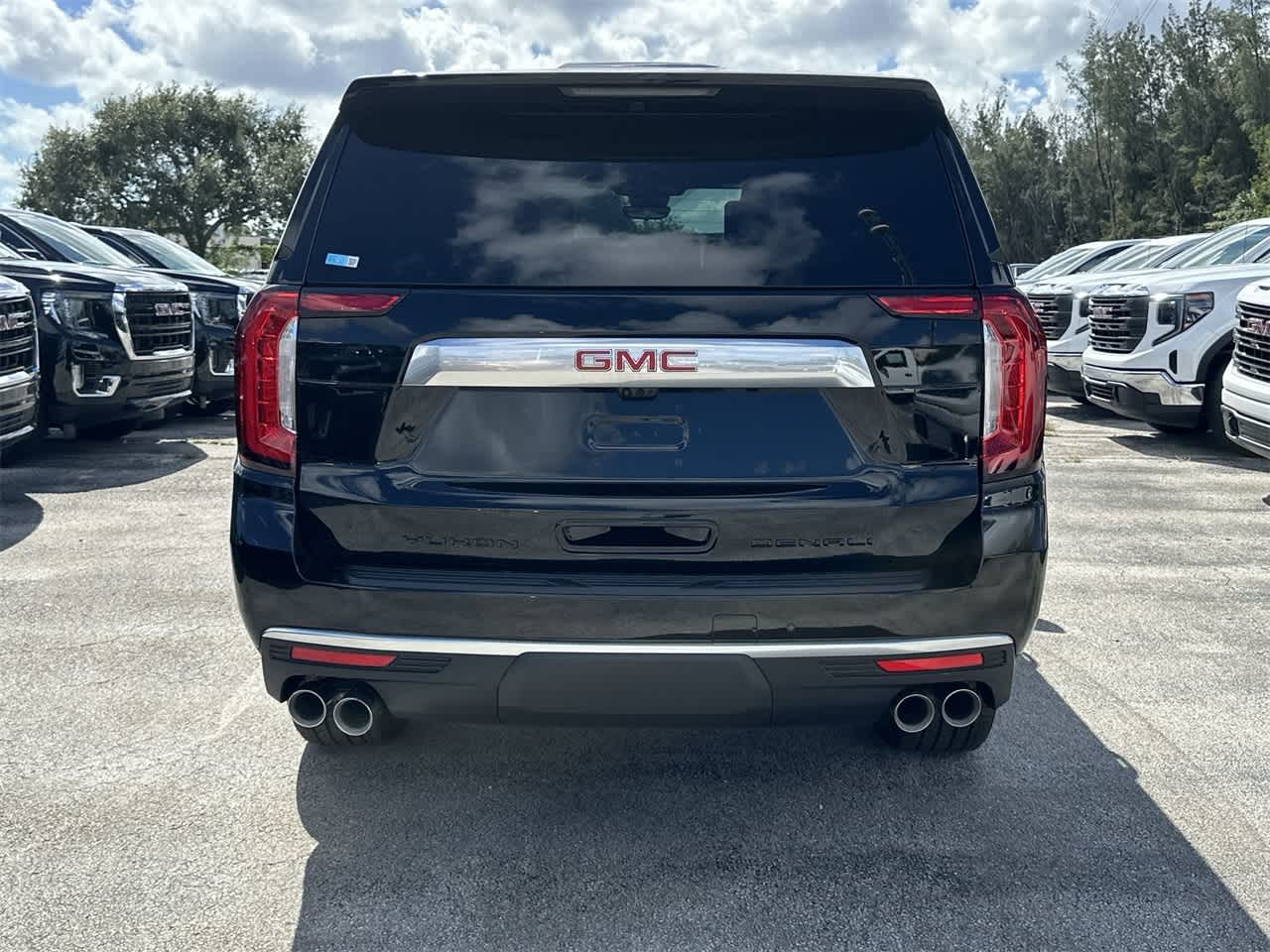 2024 GMC Yukon XL Denali 5