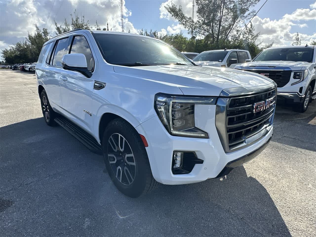 2022 GMC Yukon AT4 3