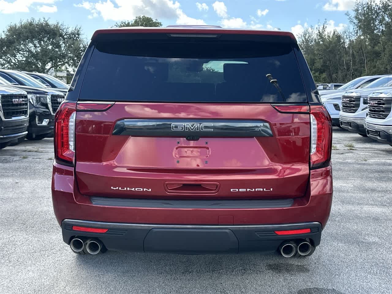 2024 GMC Yukon Denali Ultimate 5