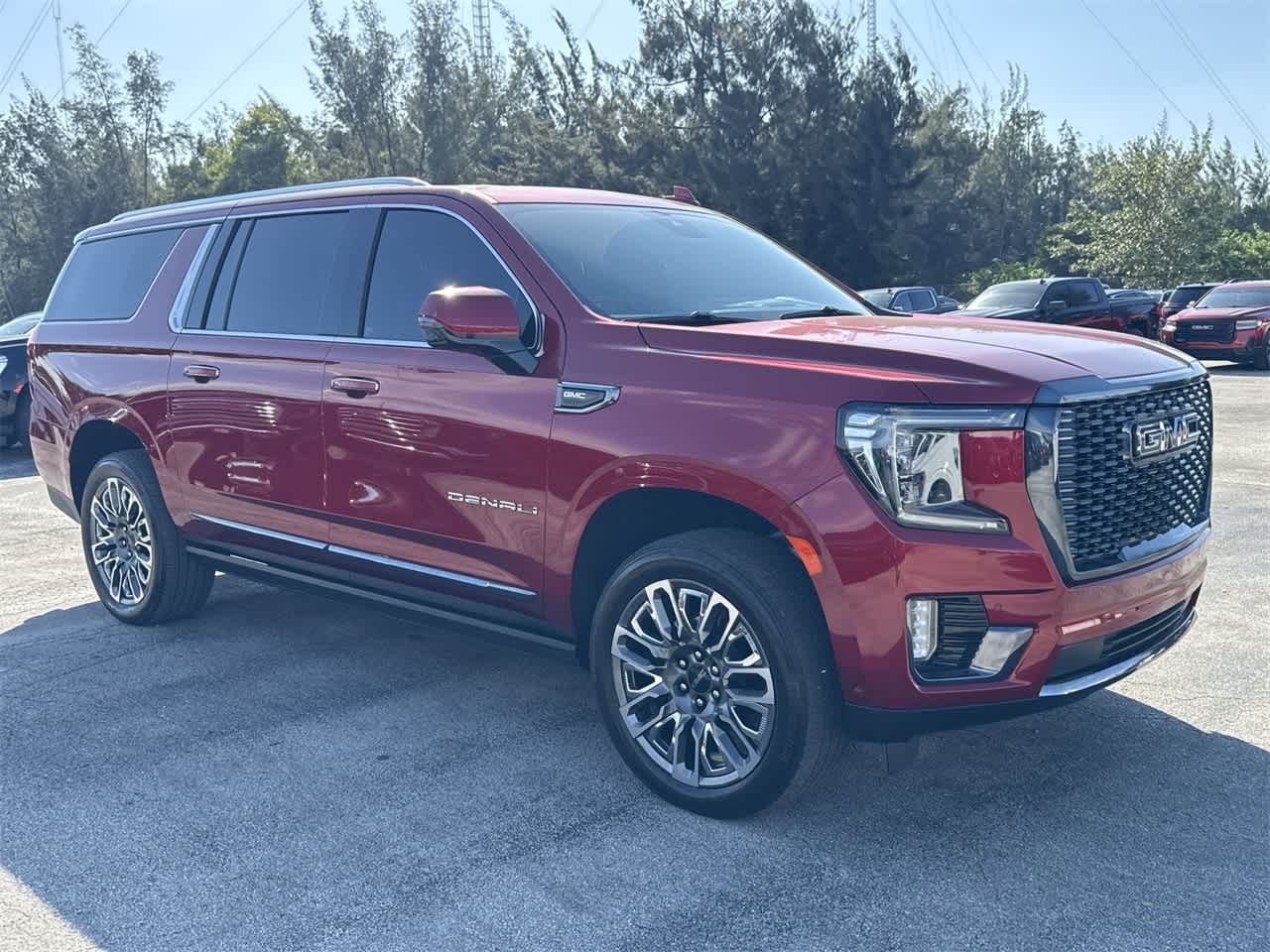 2023 GMC Yukon XL Denali Ultimate 9