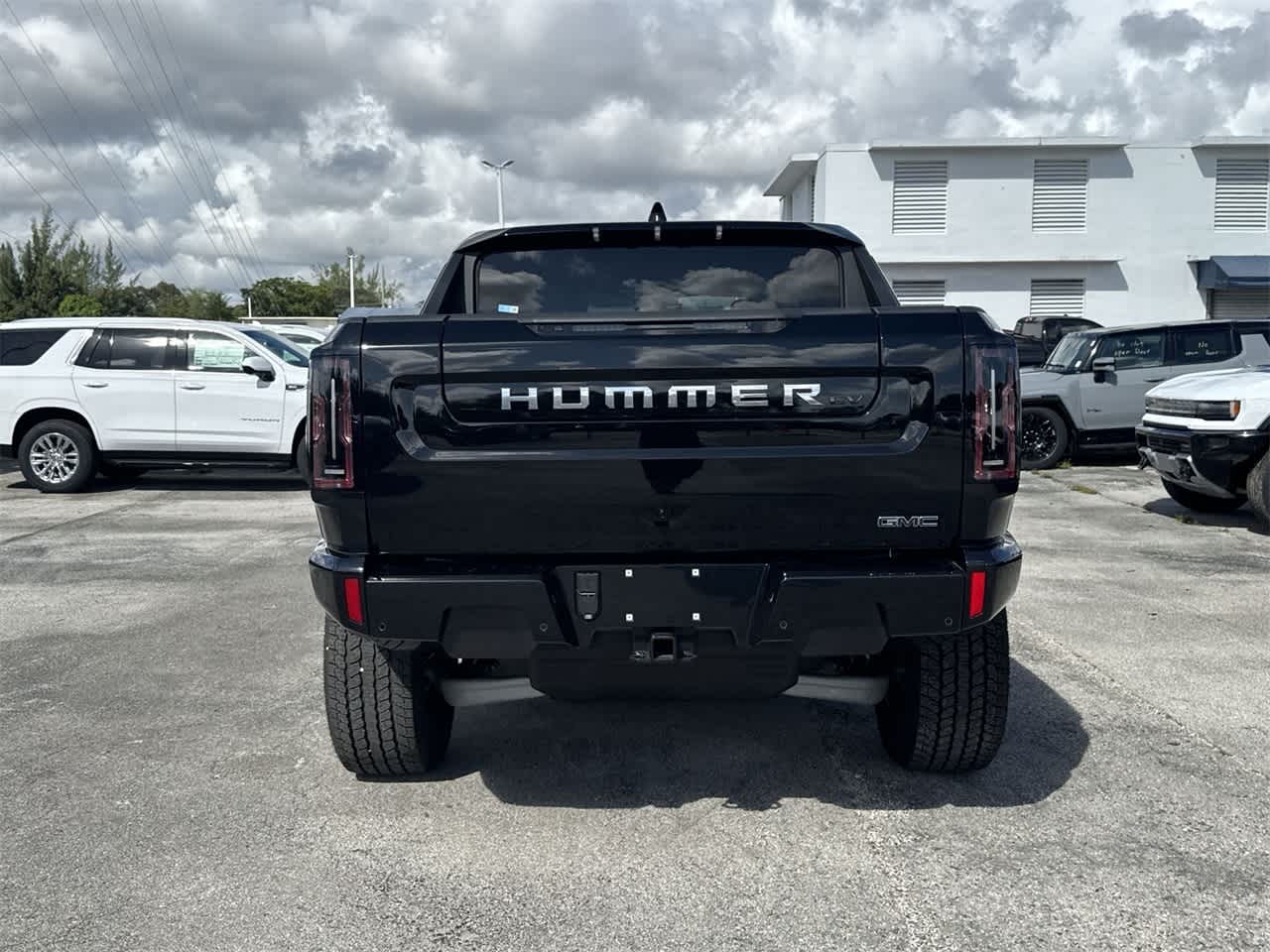 2025 GMC HUMMER EV Pickup 2X e4WD Crew Cab 11