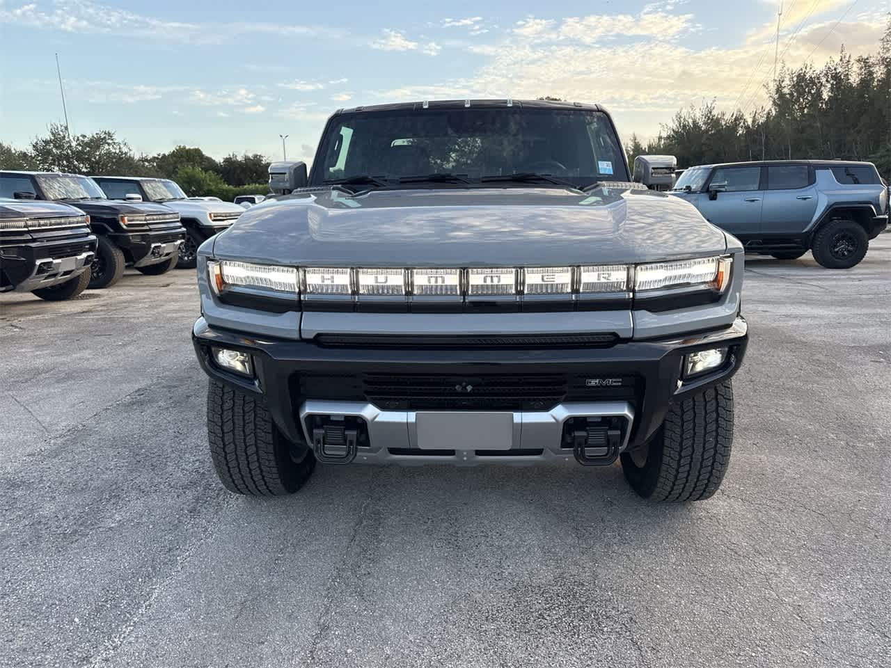 2024 GMC HUMMER EV Pickup 3X e4WD Crew Cab 3X 2