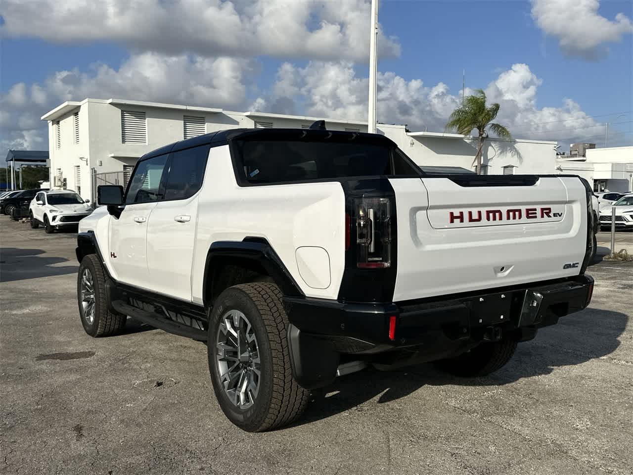 2024 GMC HUMMER EV Pickup 3X e4WD Crew Cab 3X 7