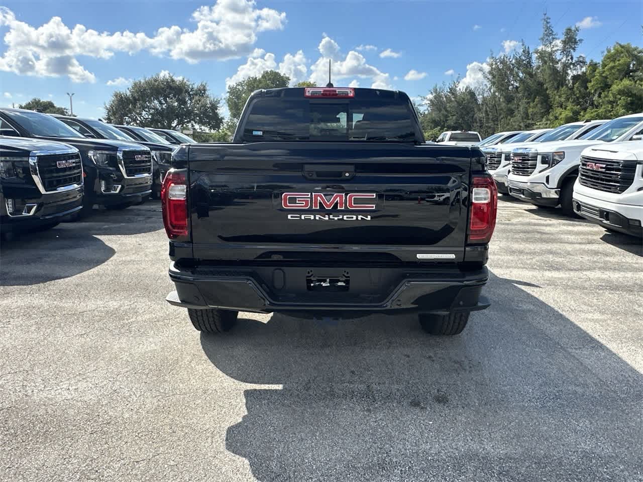 2024 GMC Canyon 2WD Elevation Crew Cab 5