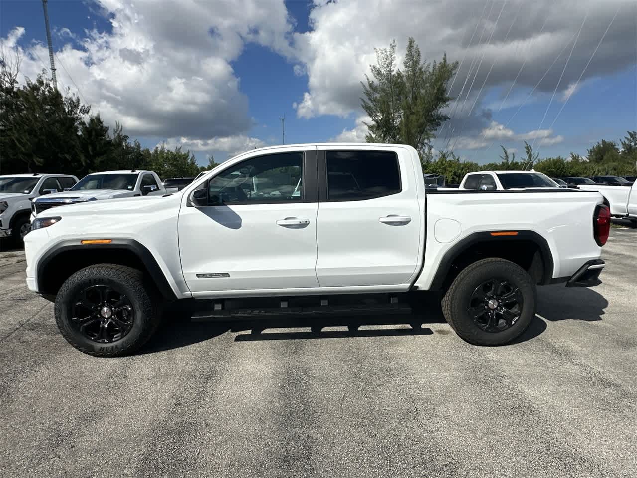 2024 GMC Canyon 2WD Elevation Crew Cab 8