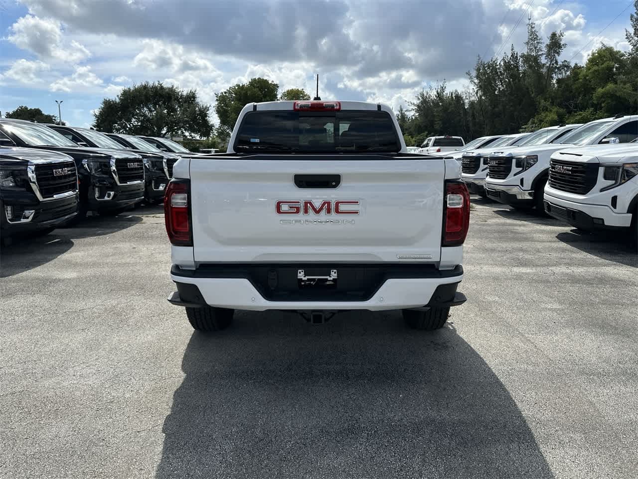 2024 GMC Canyon 2WD Elevation Crew Cab 5