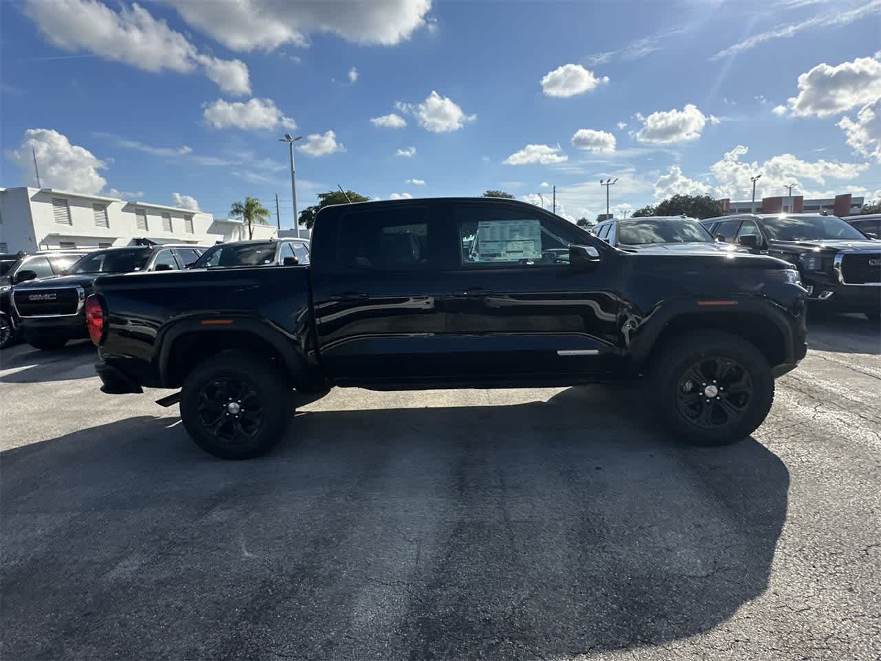 2024 GMC Canyon 2WD Elevation Crew Cab 4