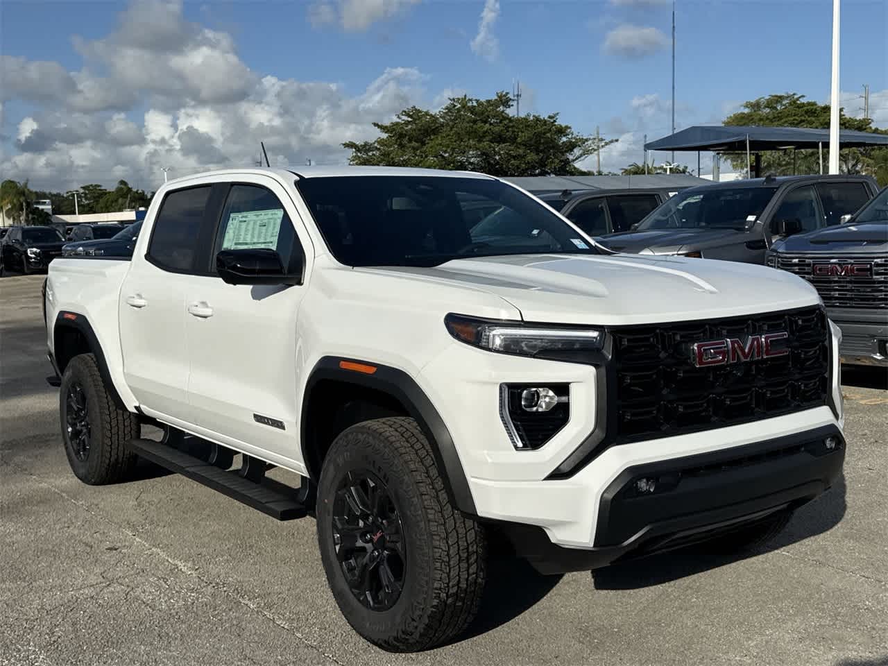 2024 GMC Canyon 2WD Elevation Crew Cab 9