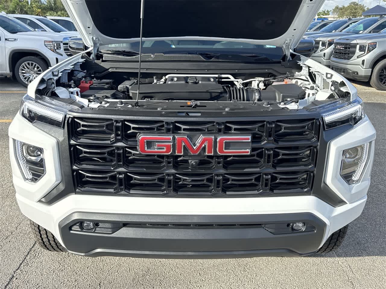 2024 GMC Canyon 2WD Elevation Crew Cab 16