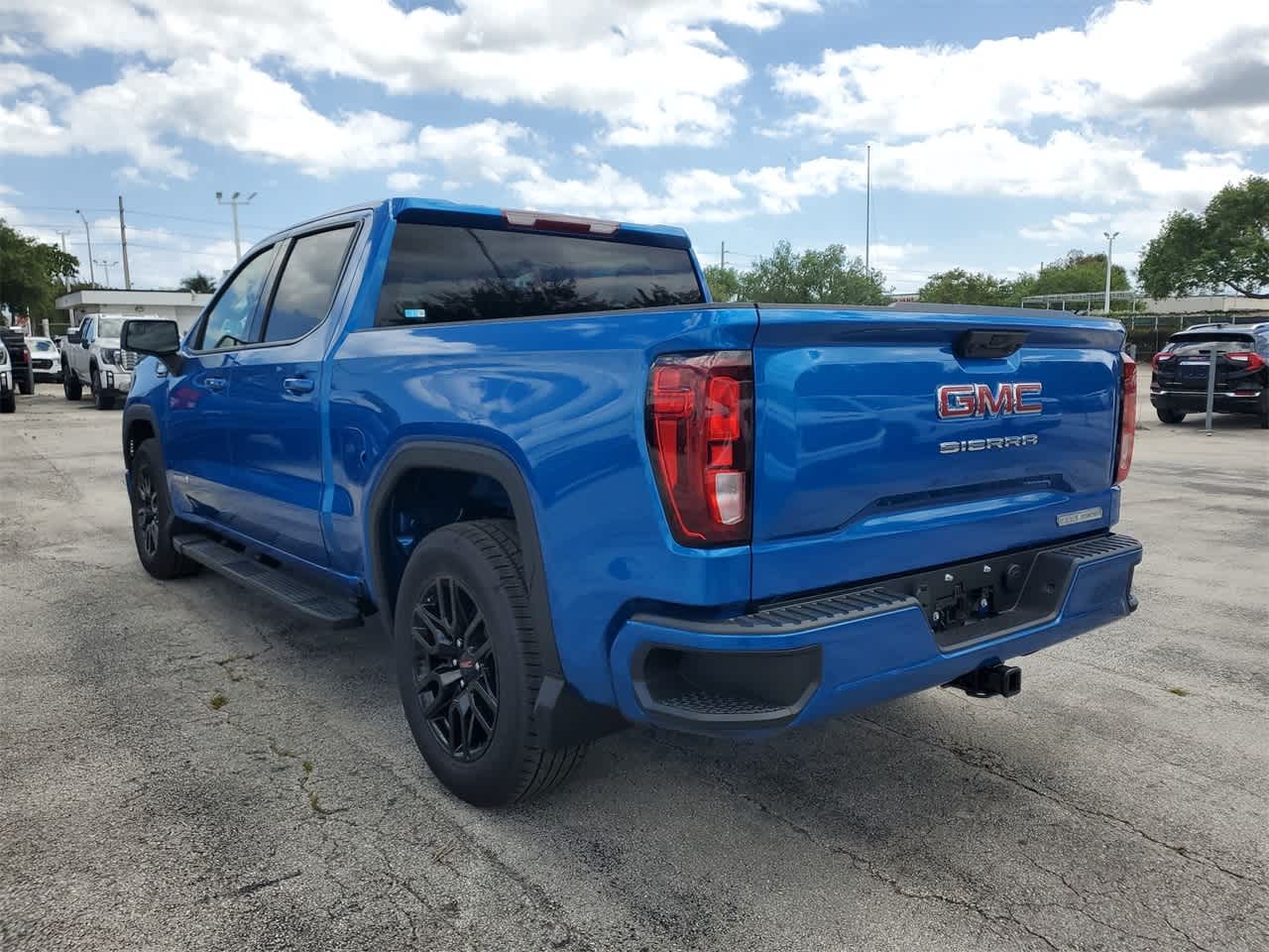 2024 GMC Sierra 1500 Elevation 2WD Crew Cab 147 7