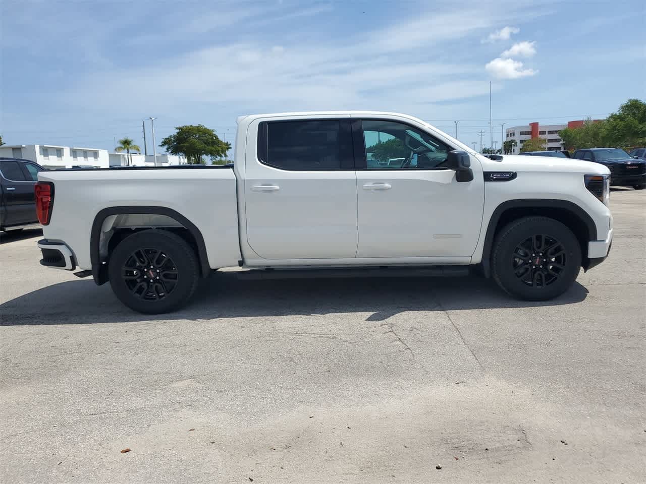 2024 GMC Sierra 1500 Elevation 2WD Crew Cab 147 4