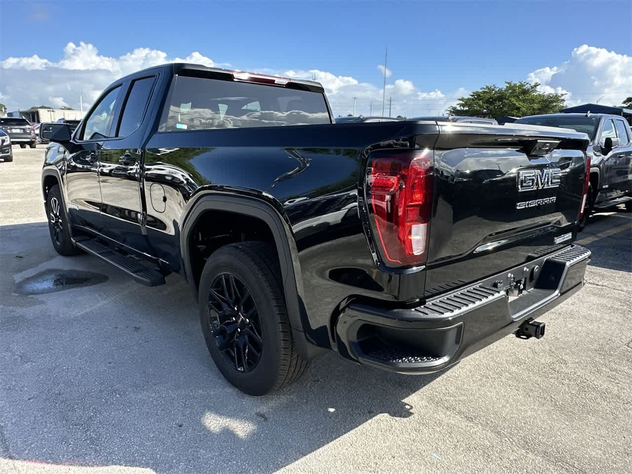 2024 GMC Sierra 1500 Elevation 2WD Double Cab 147 13