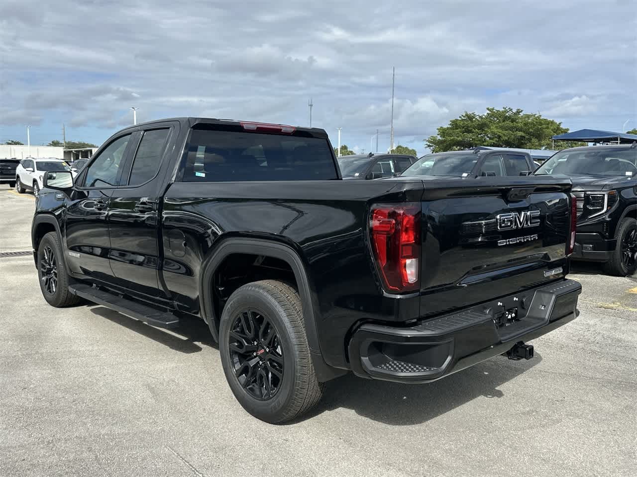 2024 GMC Sierra 1500 Elevation 2WD Double Cab 147 13