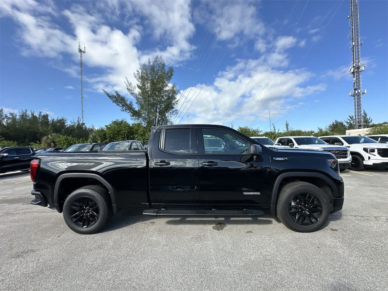 2024 GMC Sierra 1500 Elevation 2WD Double Cab 147 4