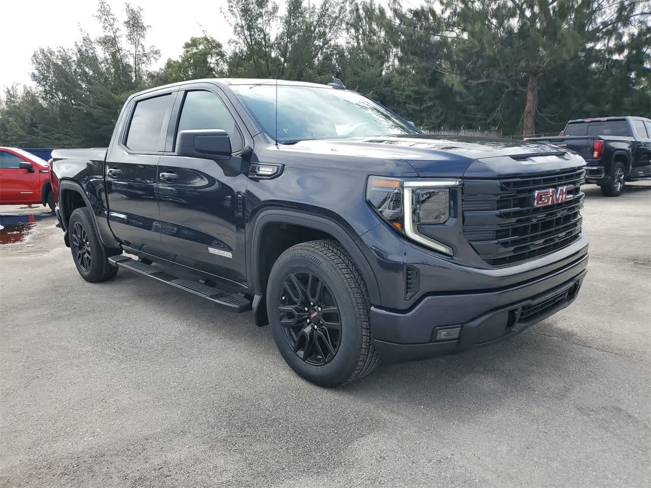 2024 GMC Sierra 1500 Elevation 2WD Crew Cab 147 3