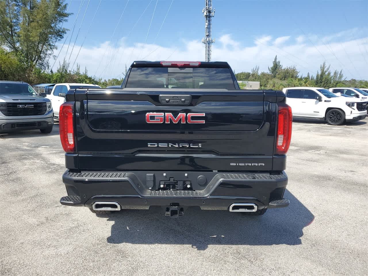 2024 GMC Sierra 1500 Denali 4WD Crew Cab 147 5