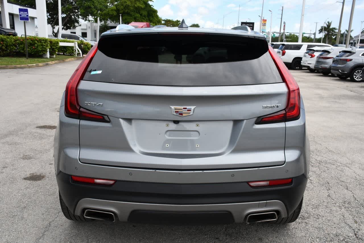 2023 Cadillac XT4 FWD Premium Luxury 5