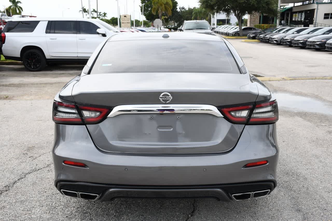 2021 Nissan Maxima SV 5