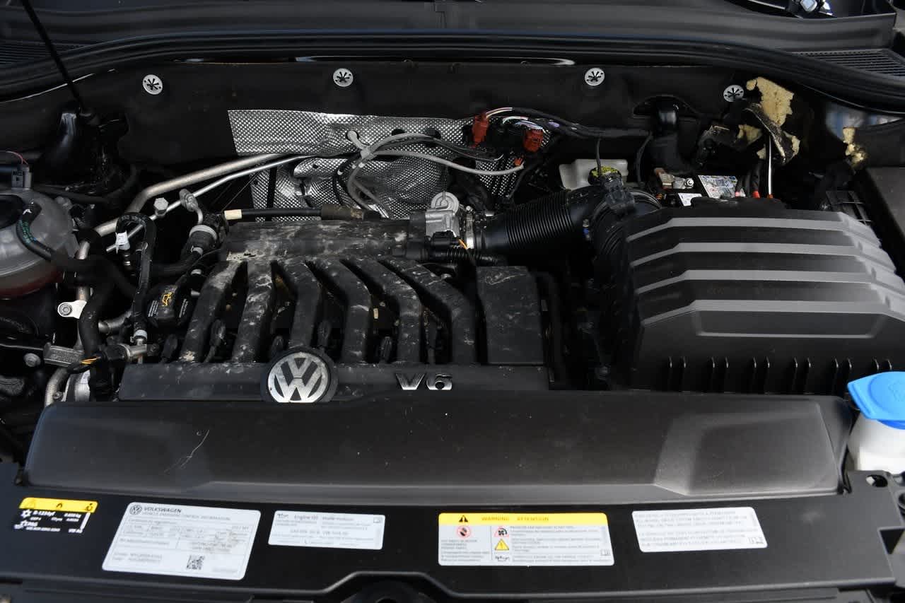 2022 Volkswagen Atlas 3.6L V6 SEL Premium R-Line 10