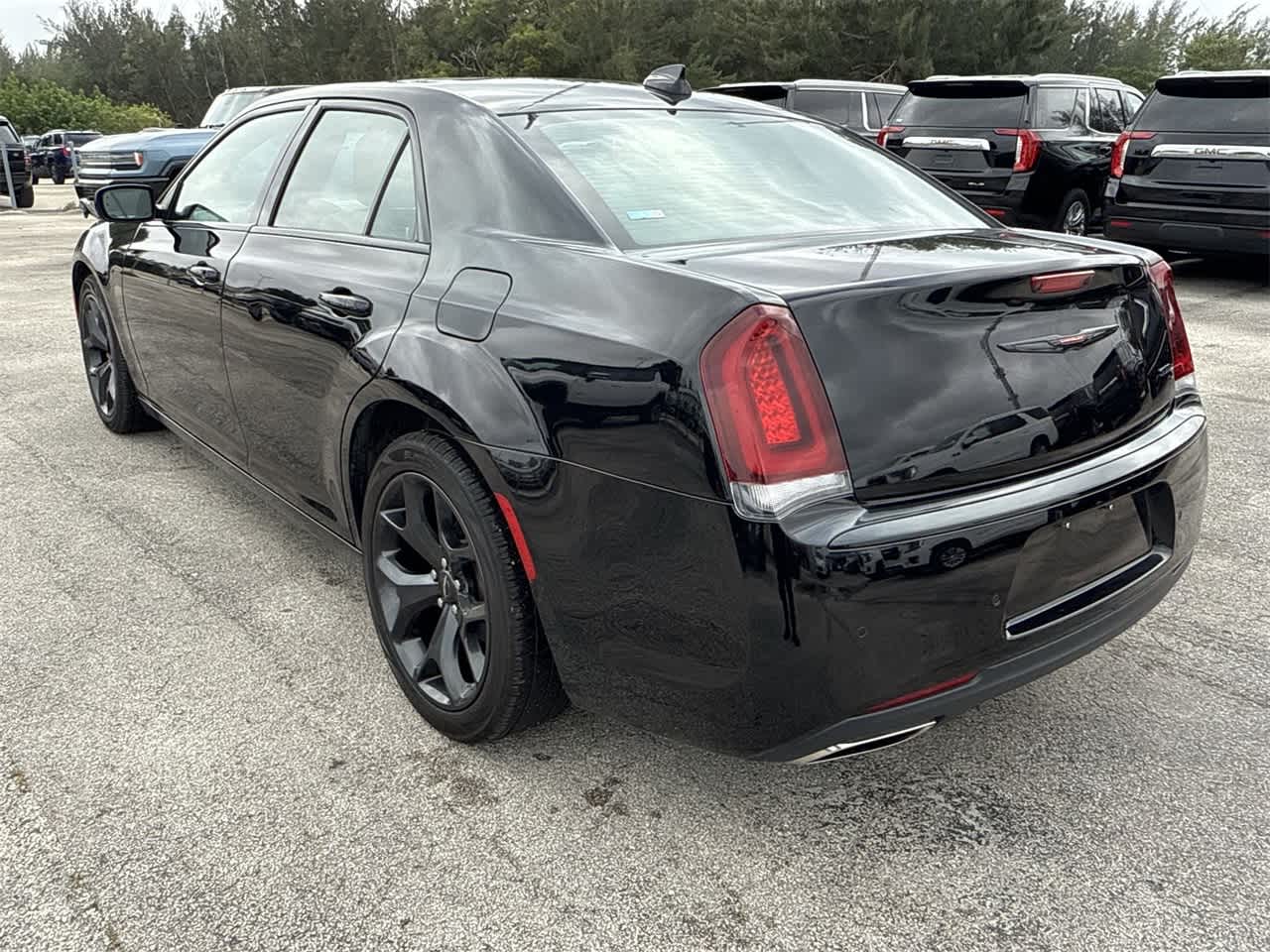 2023 Chrysler 300 300S 7