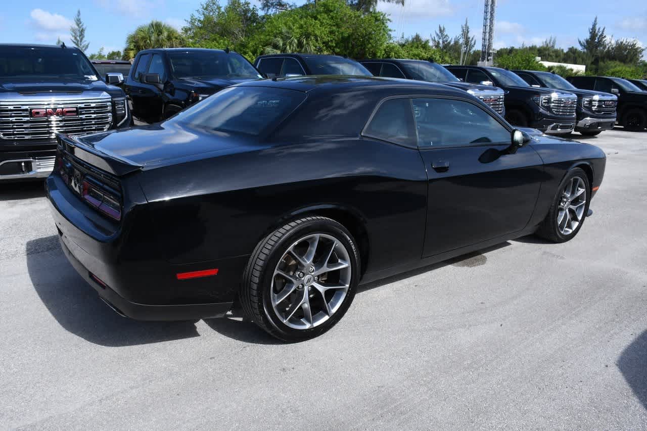 2022 Dodge Challenger GT 4