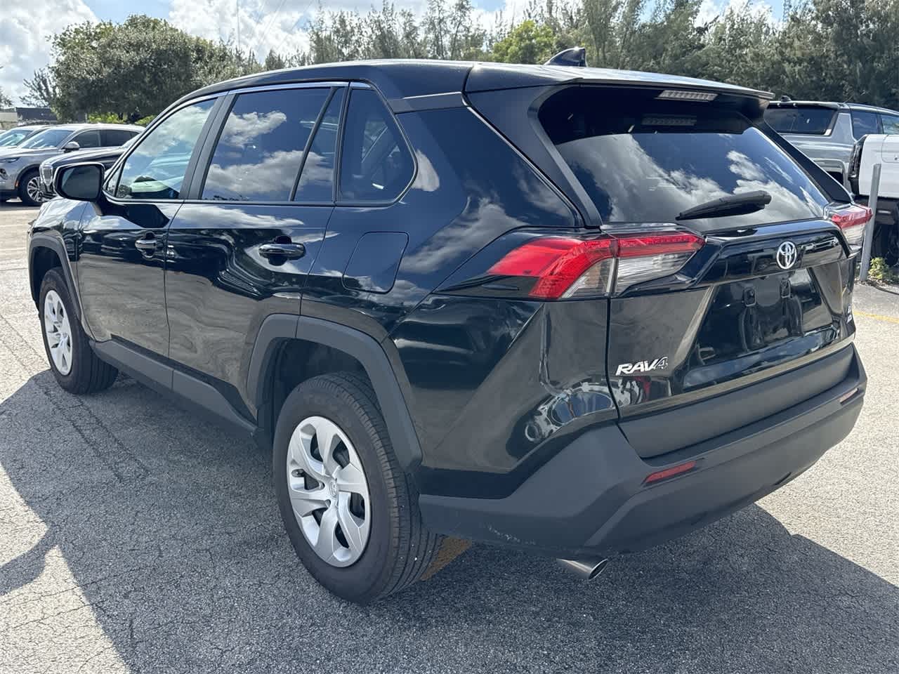 2024 Toyota RAV4 LE 7