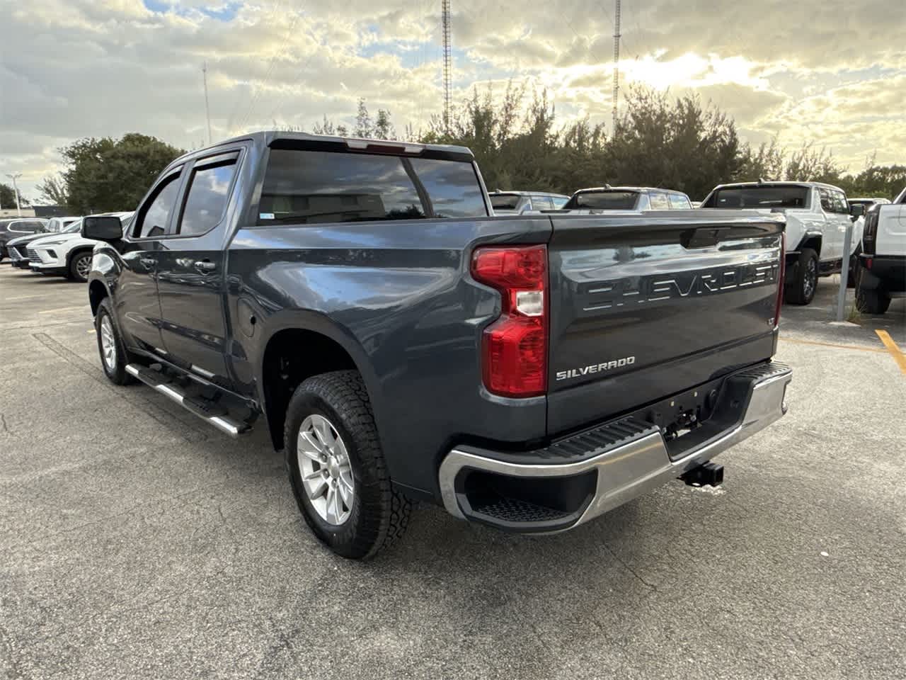 2020 Chevrolet Silverado 1500 LT 2WD Crew Cab 147 7