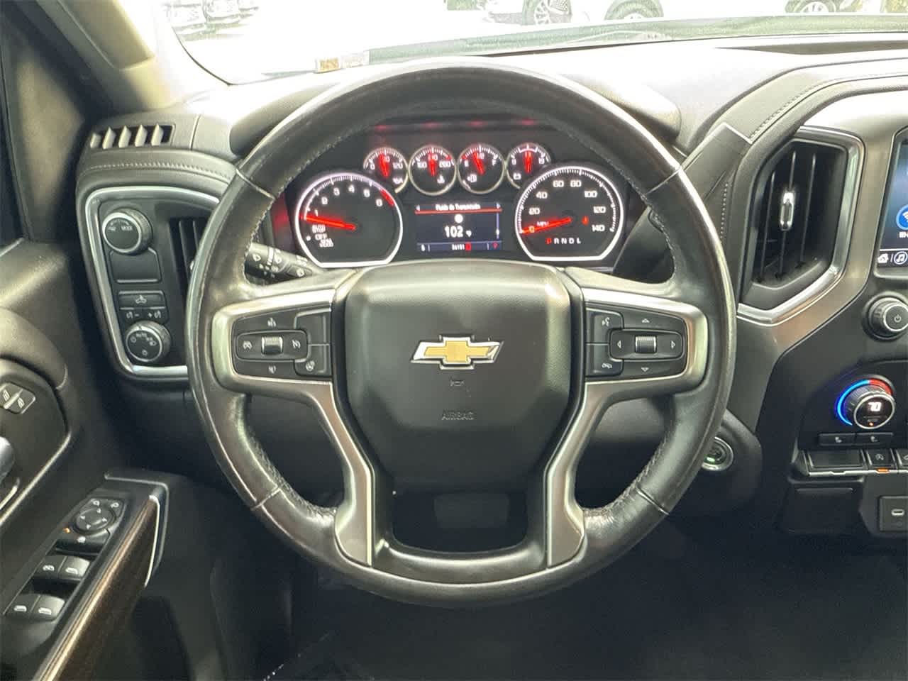 2020 Chevrolet Silverado 1500 LT 2WD Crew Cab 147 13