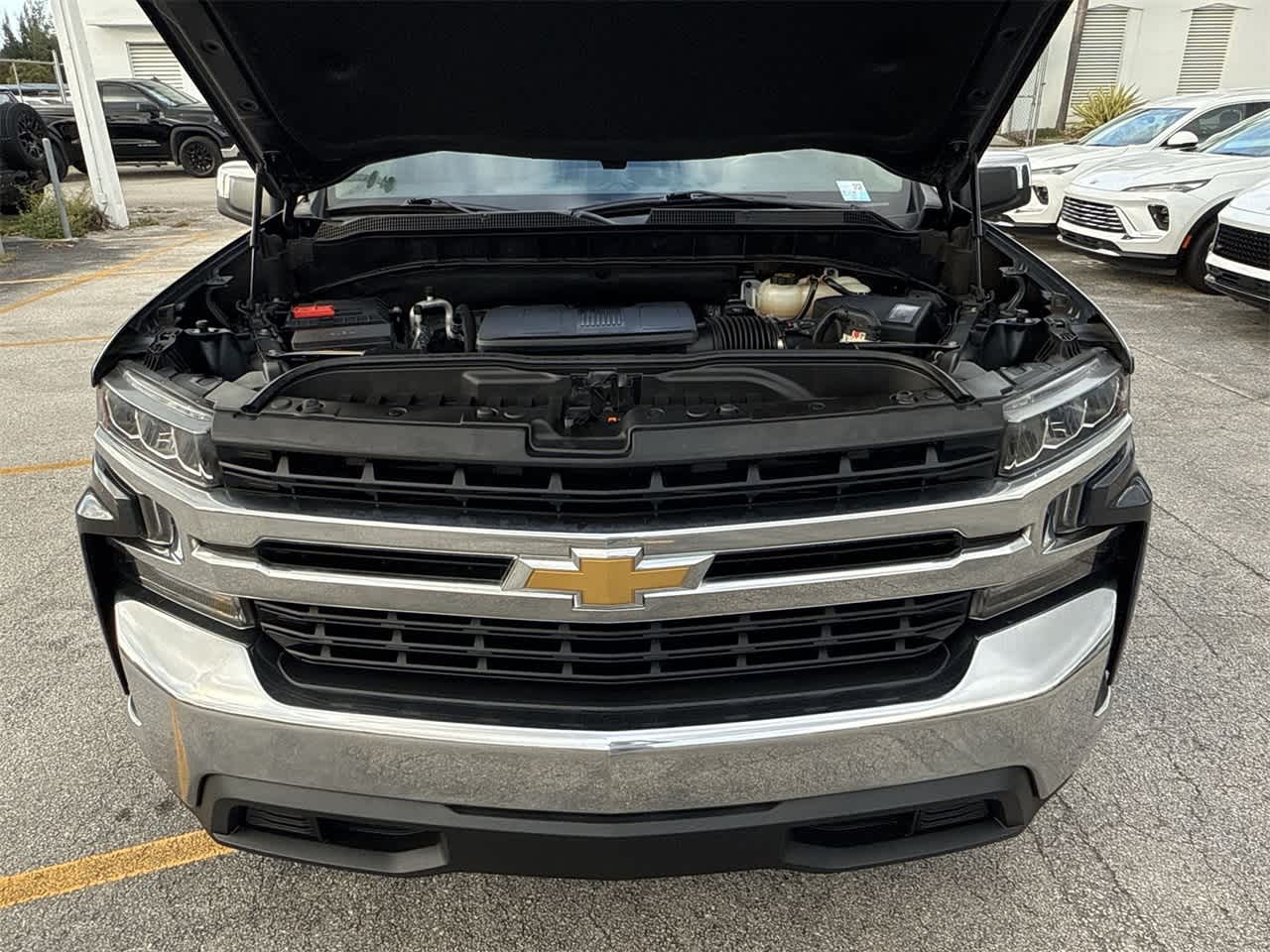 2020 Chevrolet Silverado 1500 LT 2WD Crew Cab 147 10