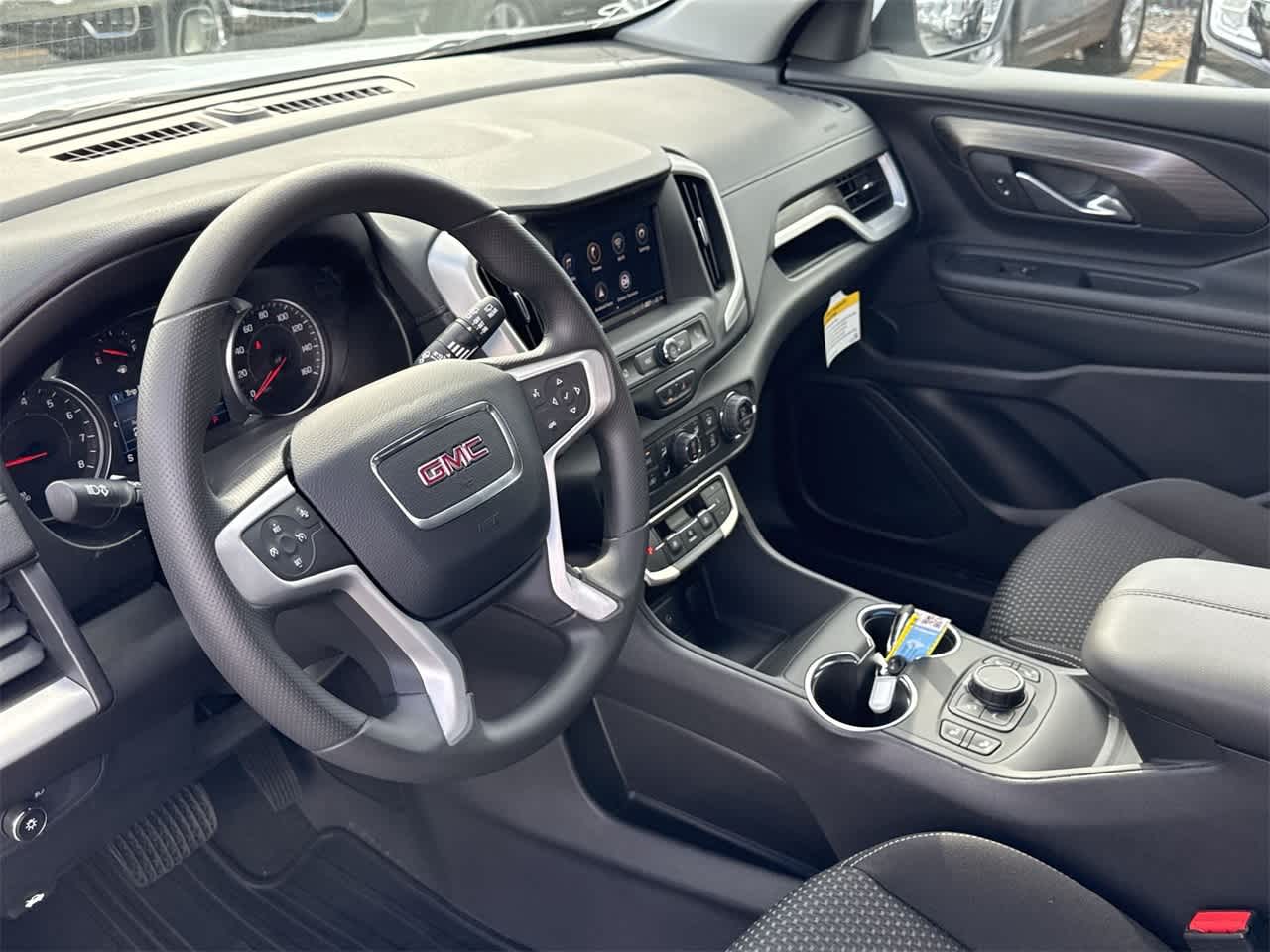 2024 GMC Terrain SLE 11