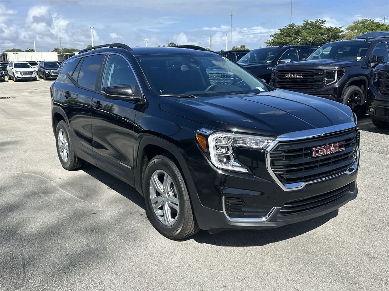 2024 GMC Terrain SLE 3