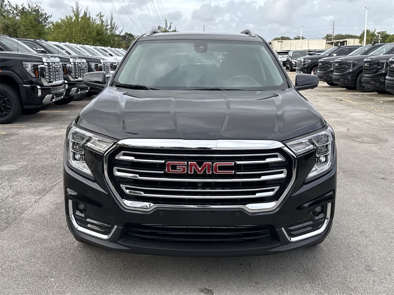 2024 GMC Terrain SLT 2