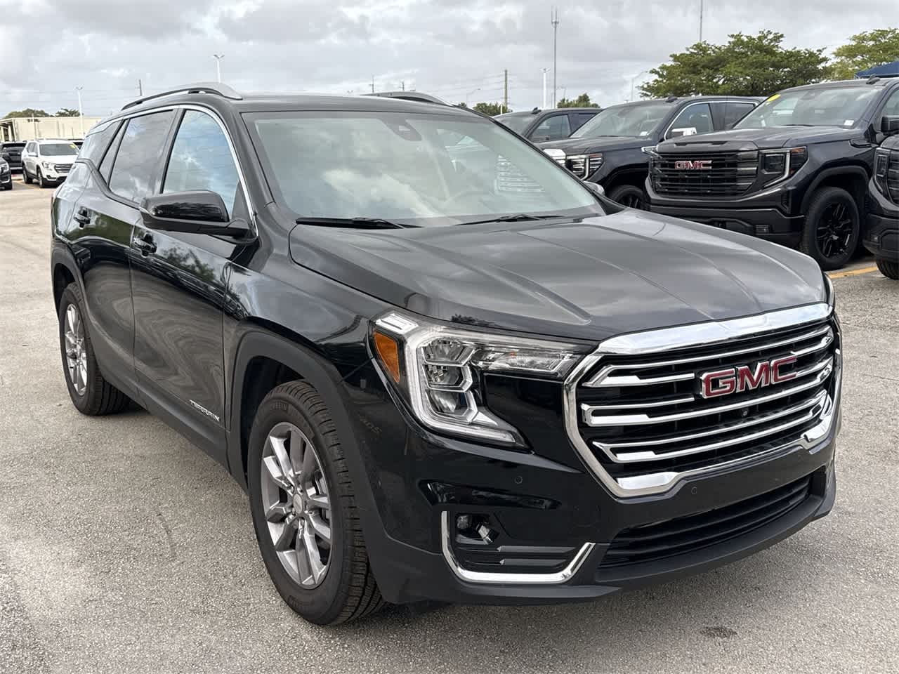 2024 GMC Terrain SLT 3