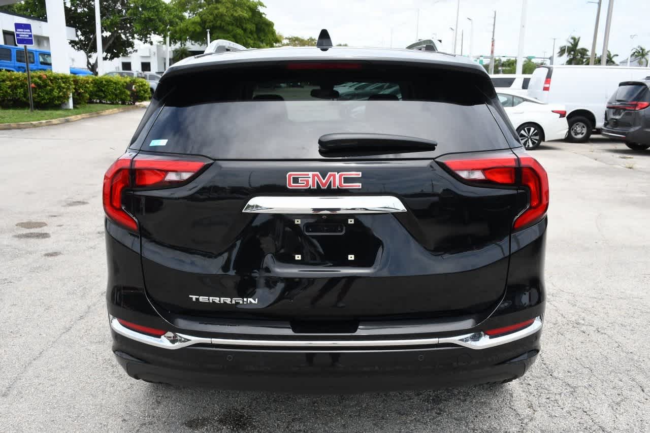 2021 GMC Terrain Denali 4