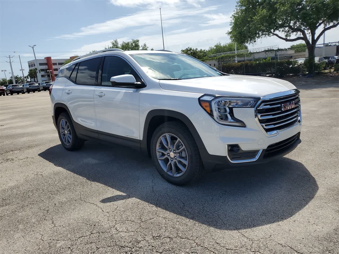 2024 GMC Terrain SLT 3