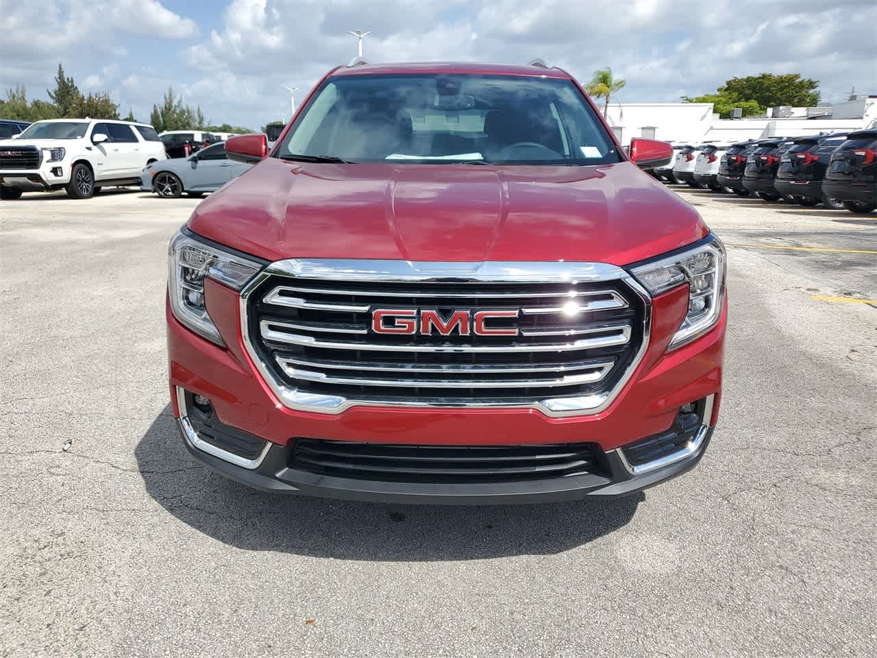 2024 GMC Terrain SLT 2