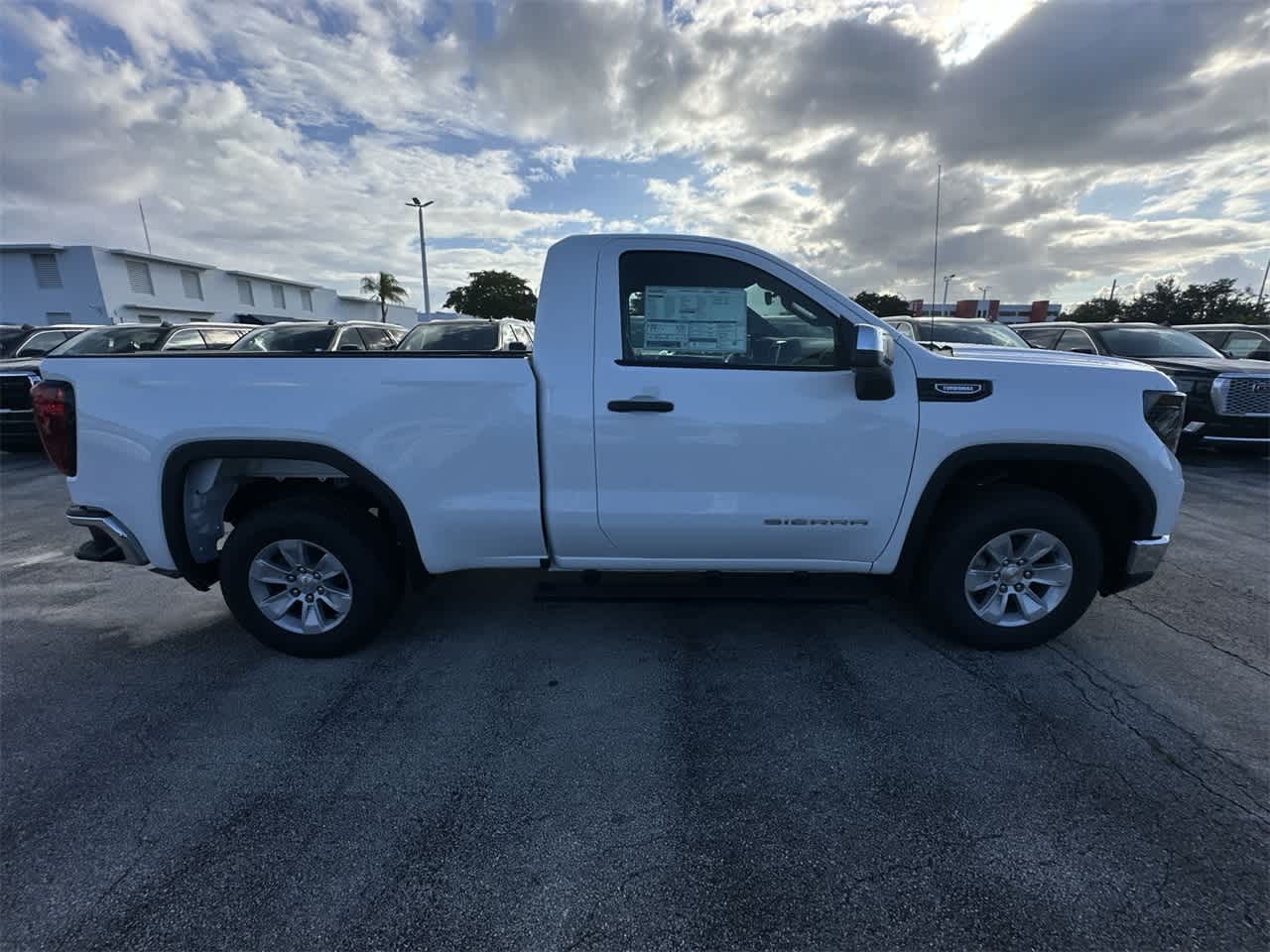 2024 GMC Sierra 1500 Pro 2WD Reg Cab 126 4