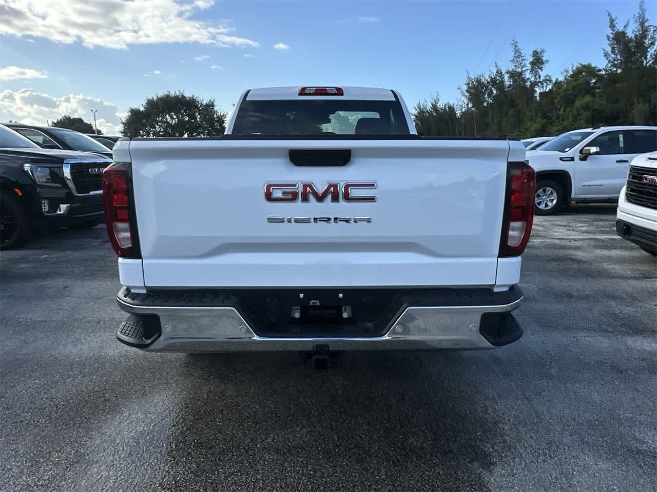 2024 GMC Sierra 1500 Pro 2WD Reg Cab 126 5