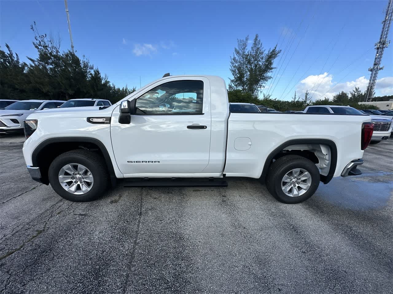 2024 GMC Sierra 1500 Pro 2WD Reg Cab 126 8