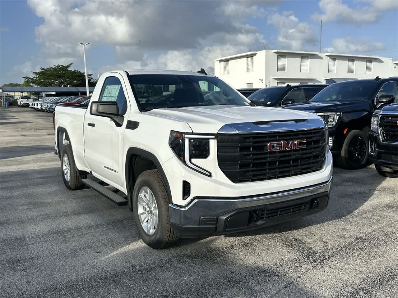 2024 GMC Sierra 1500 Pro 2WD Reg Cab 126 3