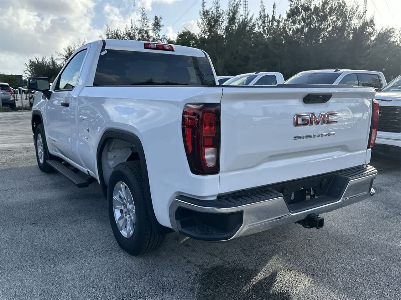 2024 GMC Sierra 1500 Pro 2WD Reg Cab 126 7