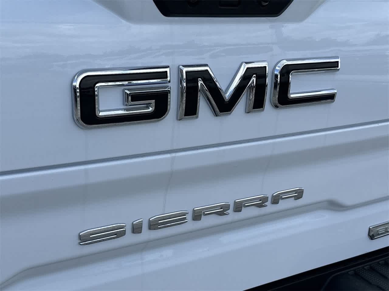 2024 GMC Sierra 1500 Elevation 2WD Crew Cab 147 6