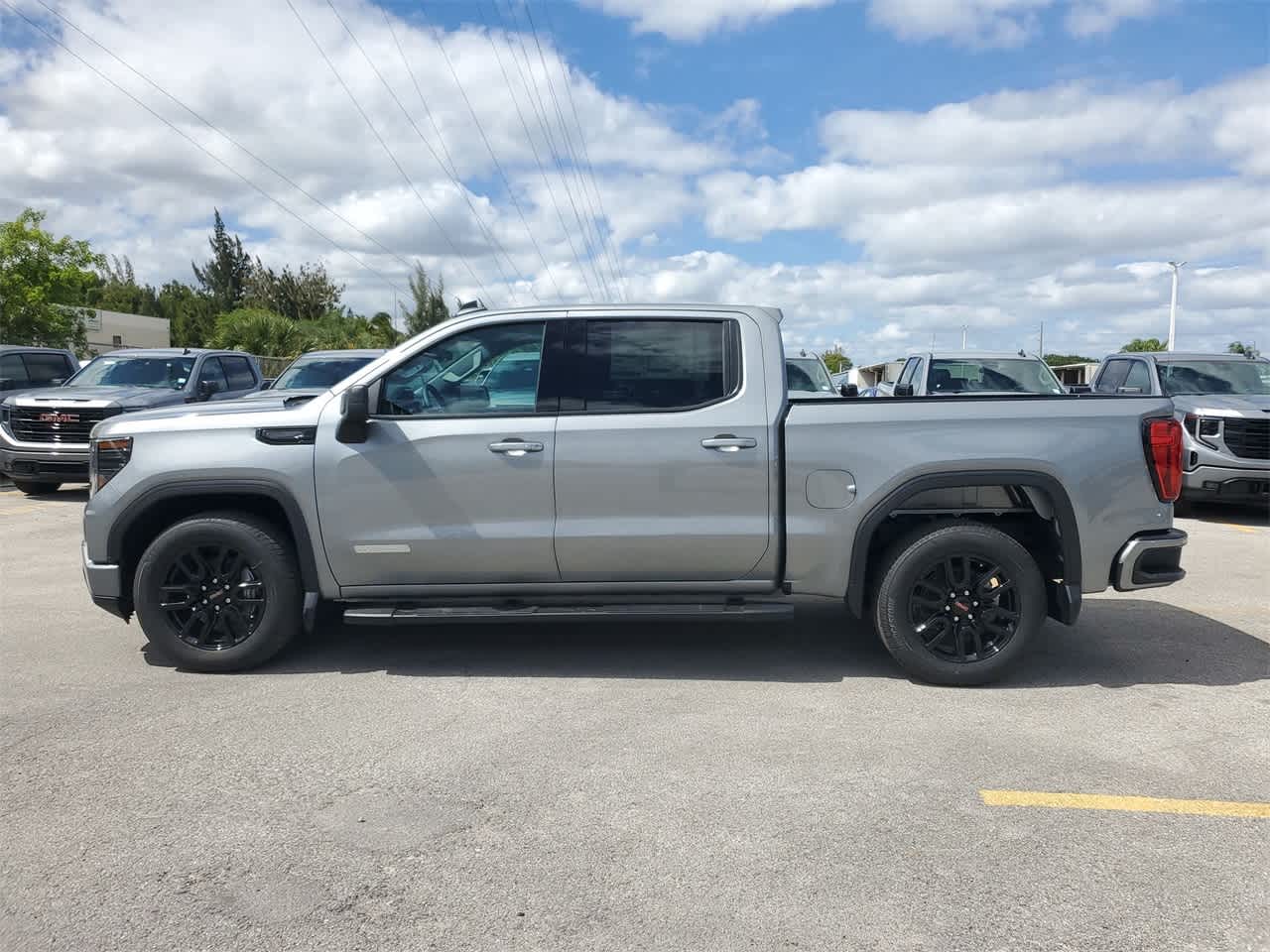 2024 GMC Sierra 1500 Elevation 2WD Crew Cab 147 8