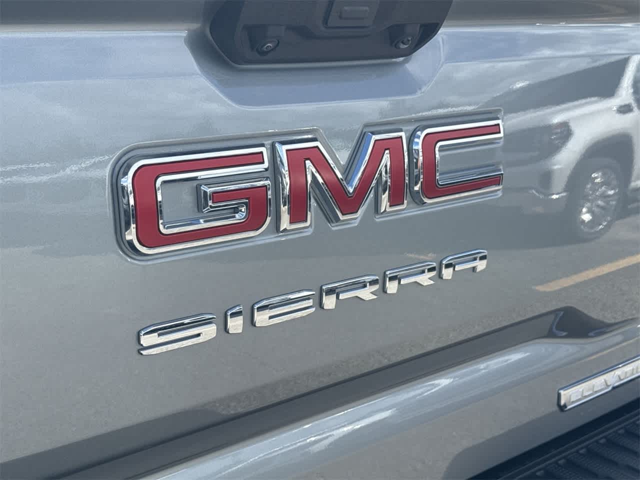 2024 GMC Sierra 1500 Elevation 2WD Crew Cab 147 12